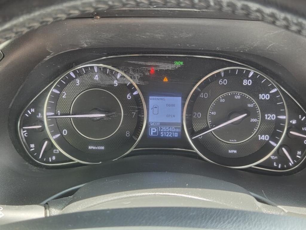 2017 Nissan Armada SV - Photo 25