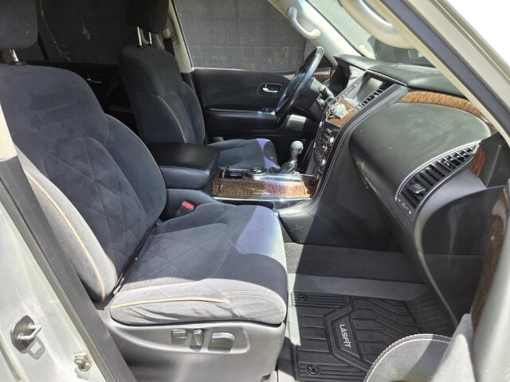 2017 Nissan Armada SV - Photo 14
