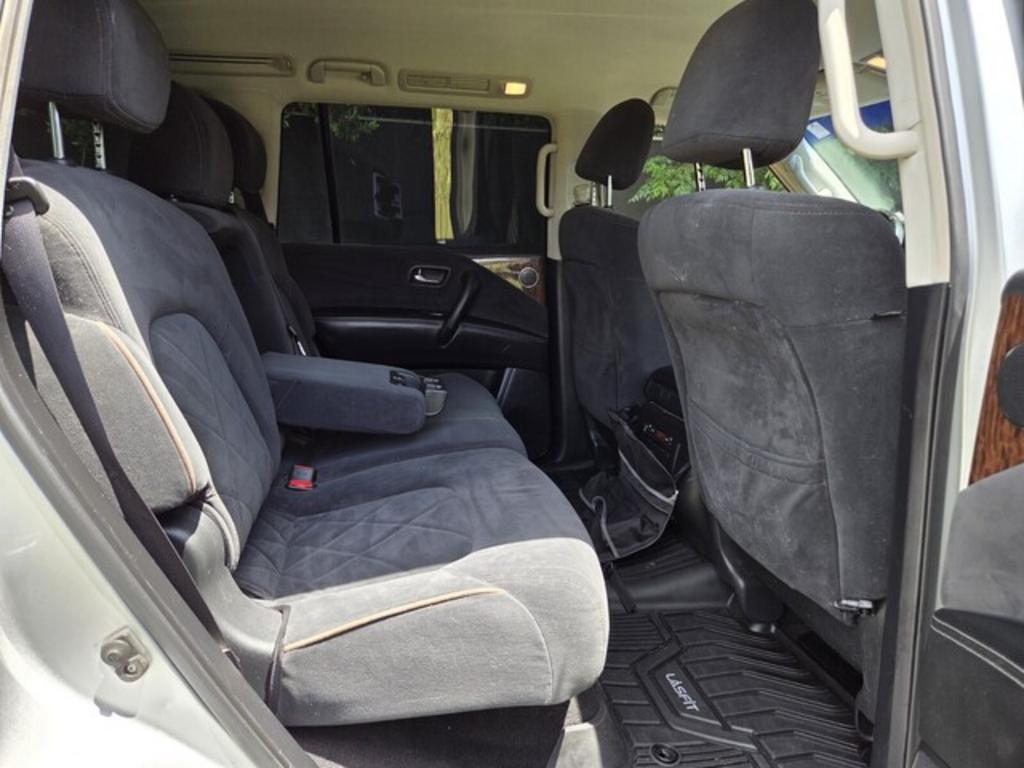 2017 Nissan Armada SV - Photo 13