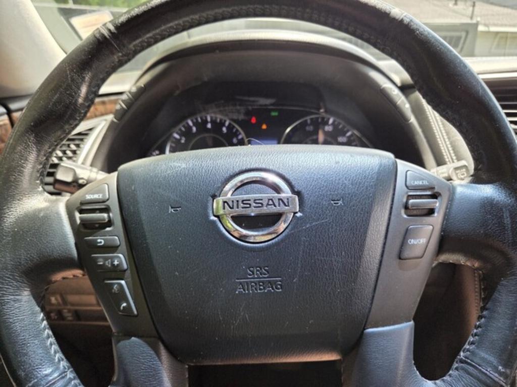 2017 Nissan Armada SV - Photo 22