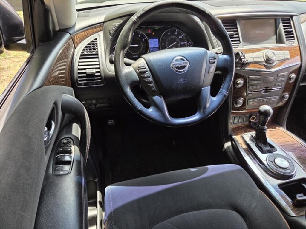 2017 Nissan Armada SV - Photo 7