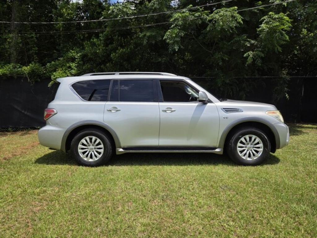 2017 Nissan Armada SV - Photo 12