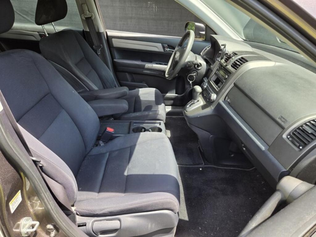 2010 Honda CR-V LX - Photo 15