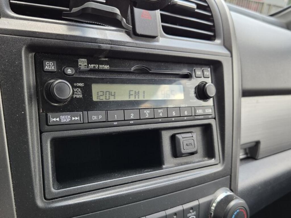 2010 Honda CR-V LX - Photo 17