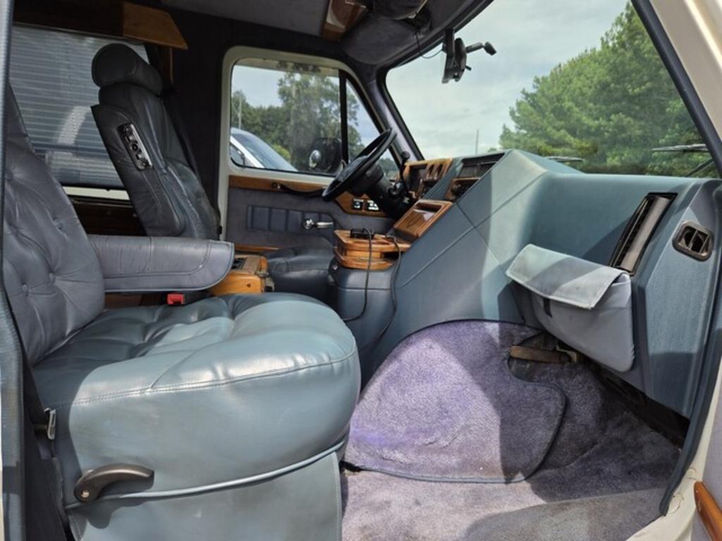 1994 GMC Rally Wagon / Van - Photo 18