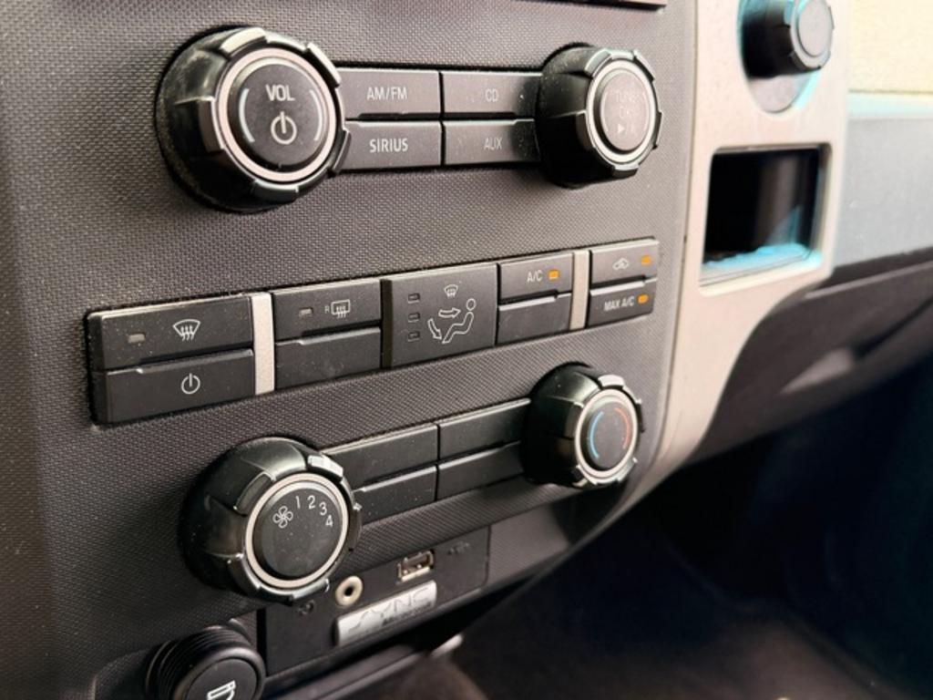 2011 Ford F-150 XLT - Photo 19