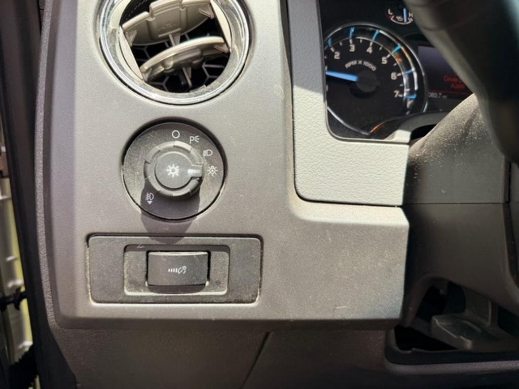 2011 Ford F-150 XLT - Photo 28
